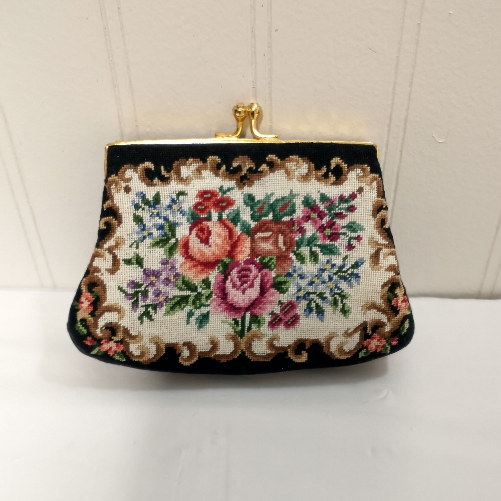 Floral Embroidered Tapestry Vintage Petite Coin Purse Kiss Lock Frame